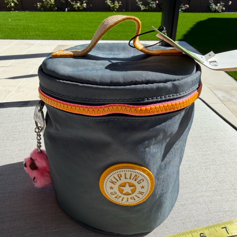 KIPLING KI9476 BRYNLEY OKB round NOCTURNAL GREY WB Grey  zippered bag NWT